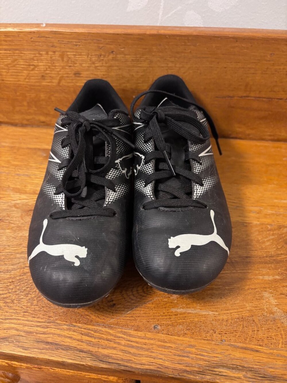 Puma Cleats Kids - Size 13